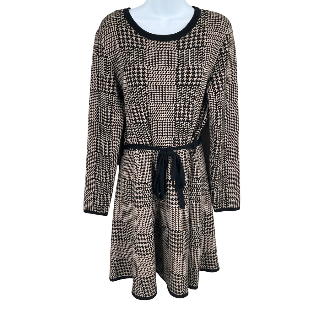Max Studio Sweater Dress Womens L Tan Black Houndstooth Belted Preppy Timeless‎